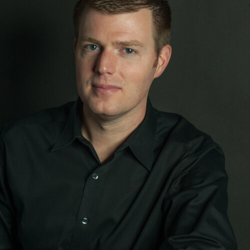 Dan Forrest headshot - headshot of man who is a composer